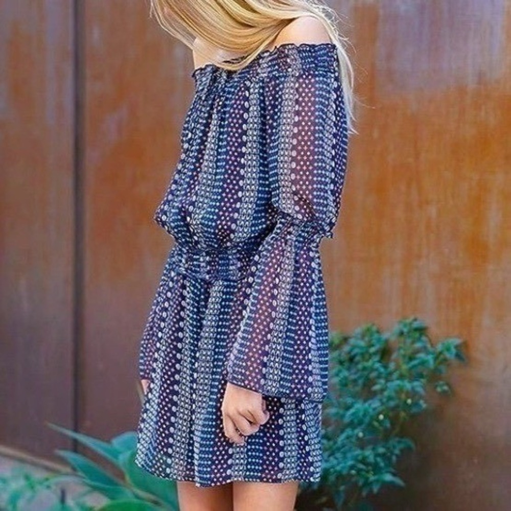 Girls Blue/White/Black Floral Printed Long Sleeves Romper